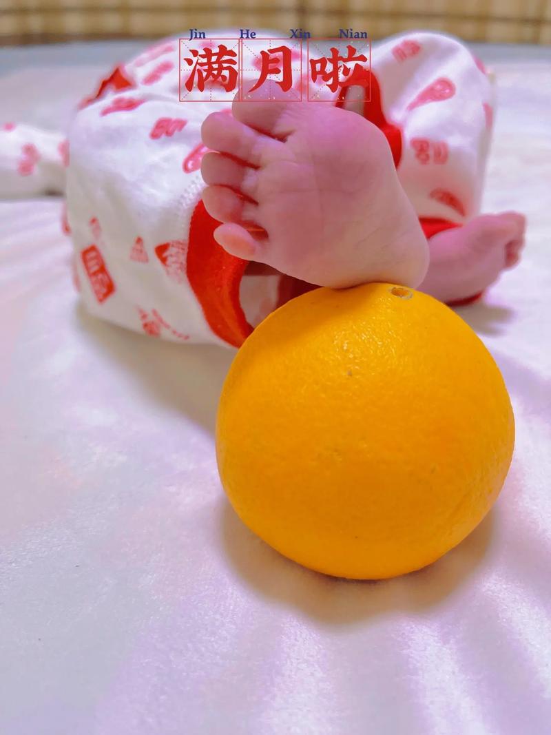 《宝宝拍照姿势,满月照怎么拍