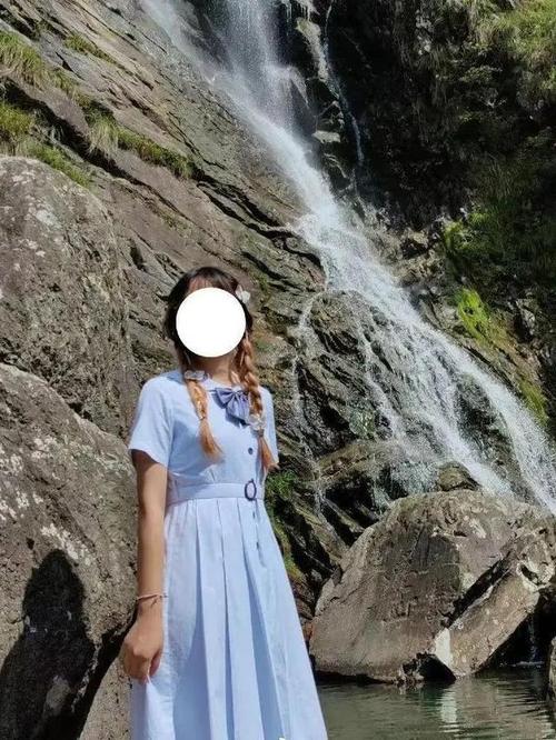 用手机拍照和照镜子哪个才是真实的自己图1