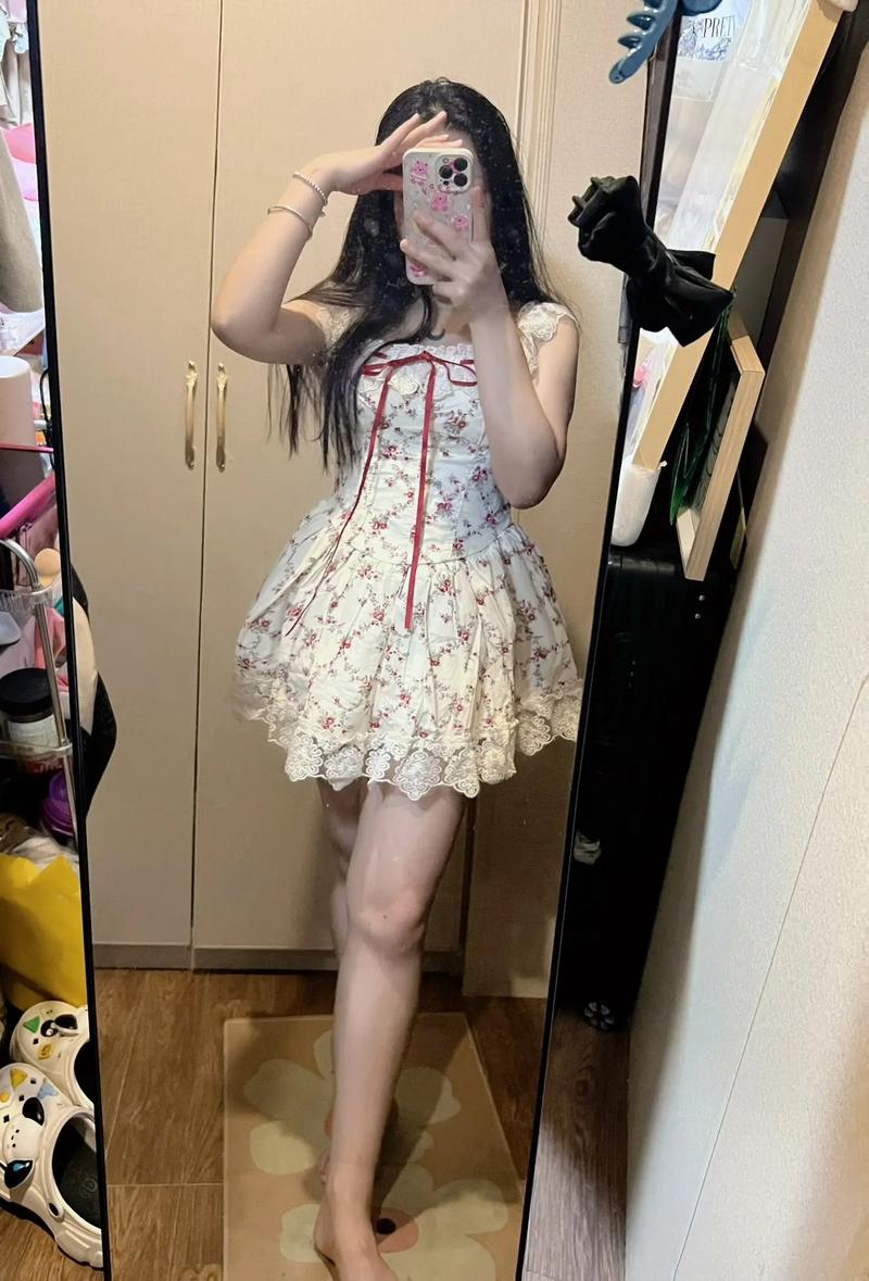 用手机拍照和照镜子哪个才是真实的自己图2