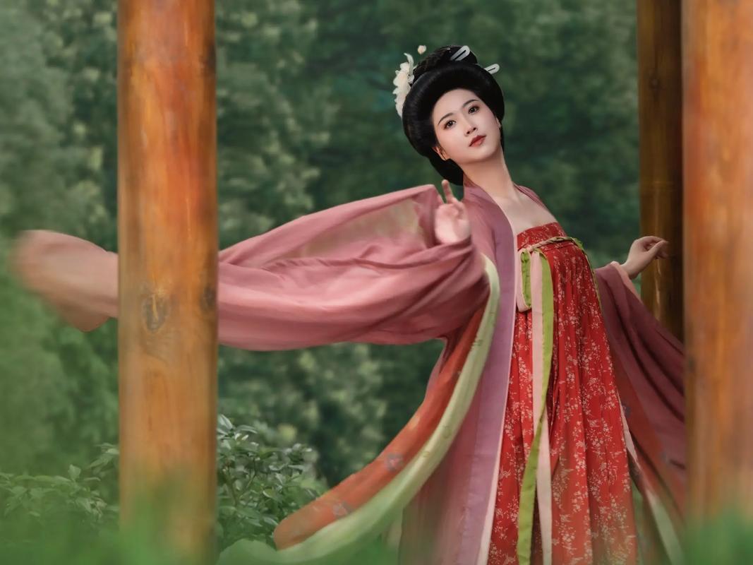 古装拍照姿势的摆法有哪些?