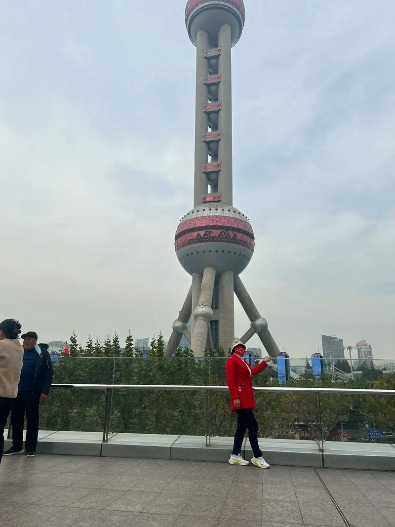 考察上海东方明珠电视塔具体实践流程怎么写