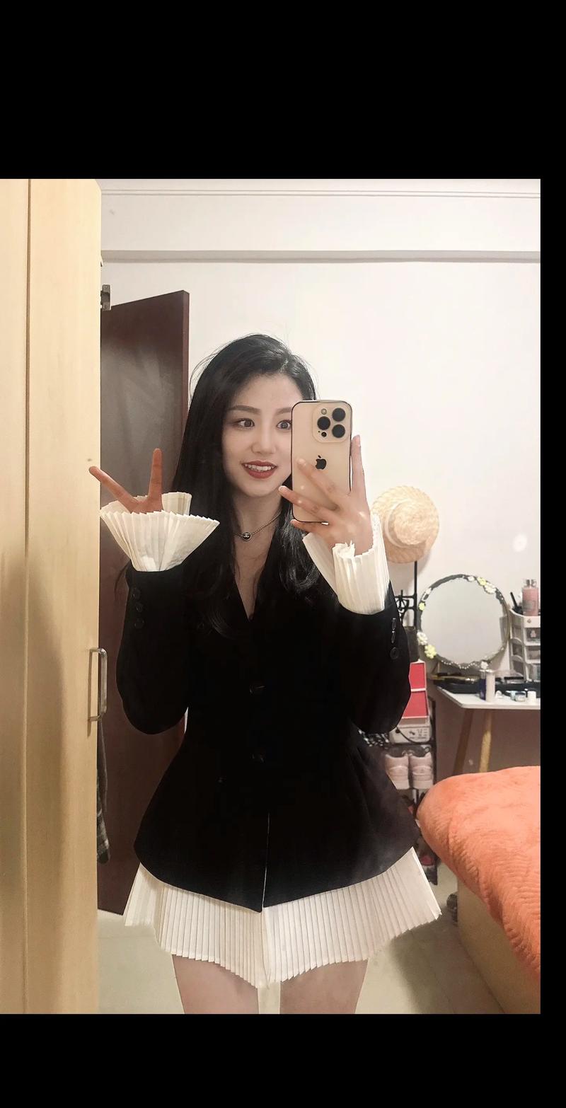 自拍什么角度最好?