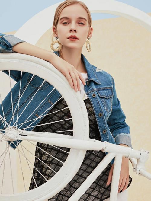 室内服装拍照背景图片图2