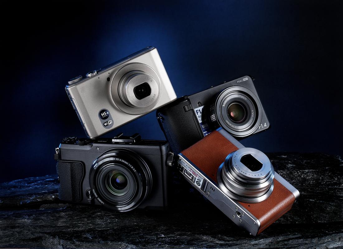 用扫描仪扫描照片和用数码相机翻拍,哪个效果好一点,还是一样??_百度...