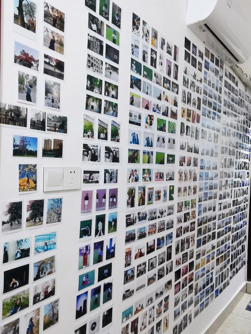 拍照后面的背景墙叫什么图3