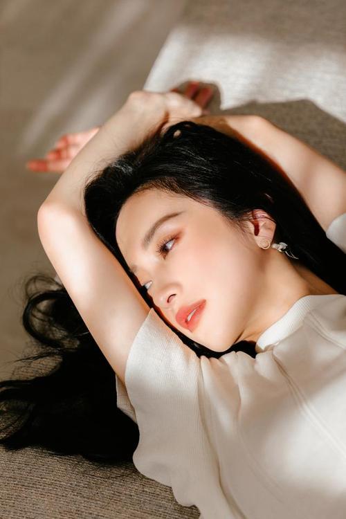 哪个角度拍照好看