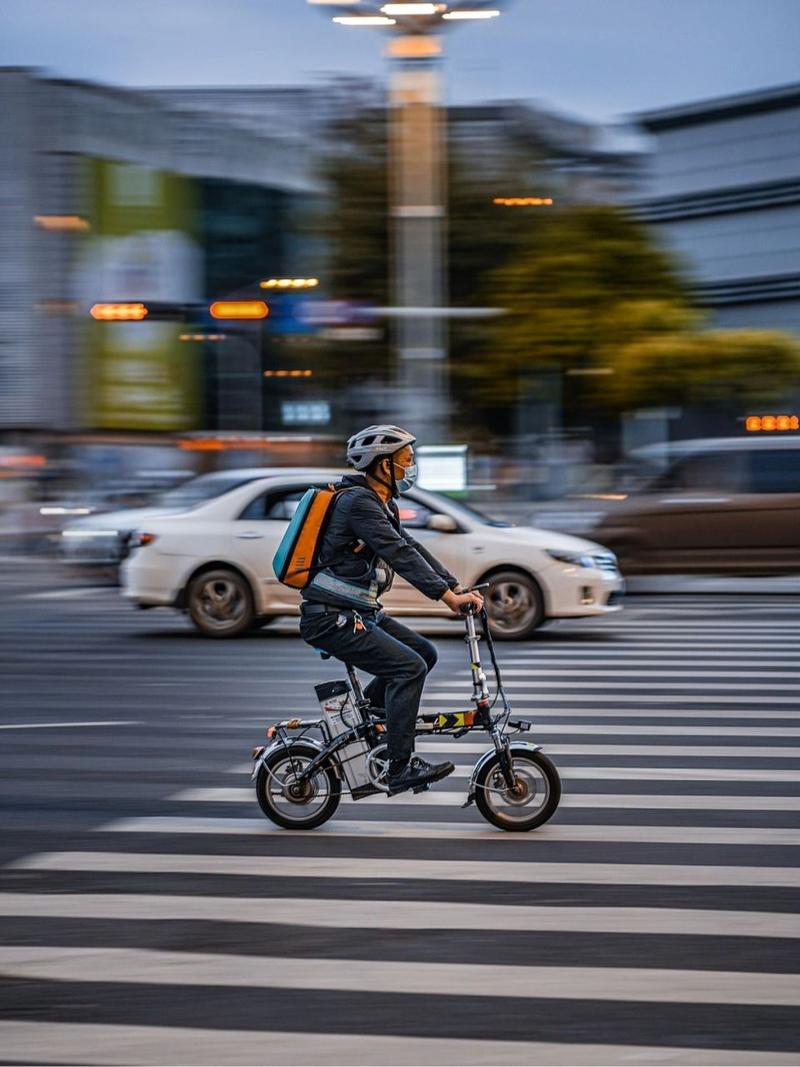 手机摄影拍摄手法与技巧视频图1