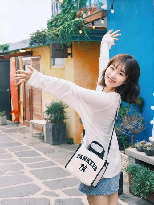 矮个子怎么拍照显高