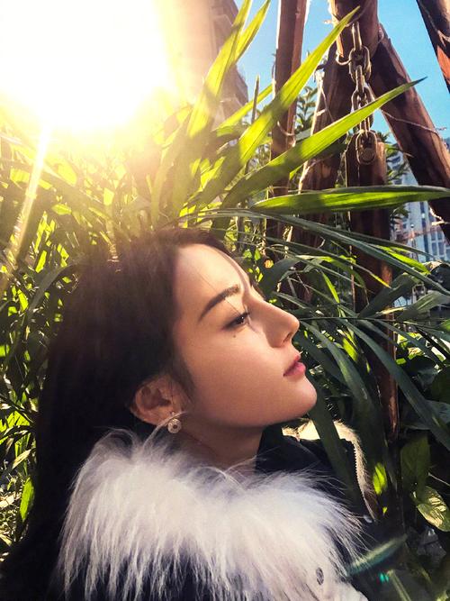 自拍的技巧和角度图解图3