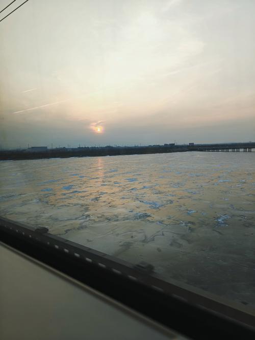 怎么样用手机拍到火车或高铁窗外的美景?