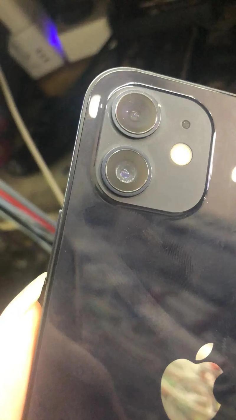 苹果手机相机找不到了