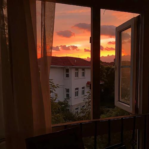 微信背景图ins风高级质感(真的不是要拖更这么久)