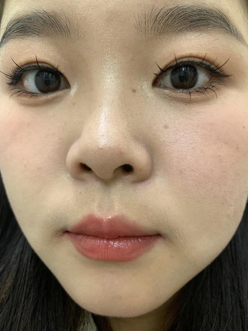 相机里的自己是真实的自己吗?