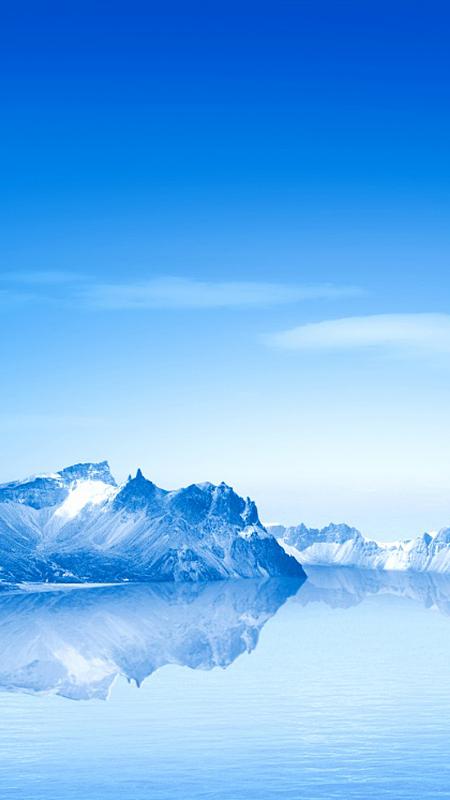 背景是拍摄背景为浅蓝色,穿什么颜色的衣服好