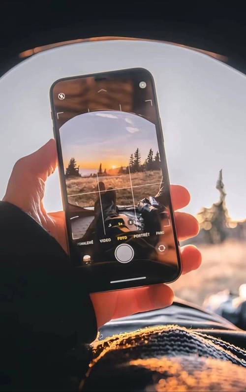 手机拍照哪个角度比较好看