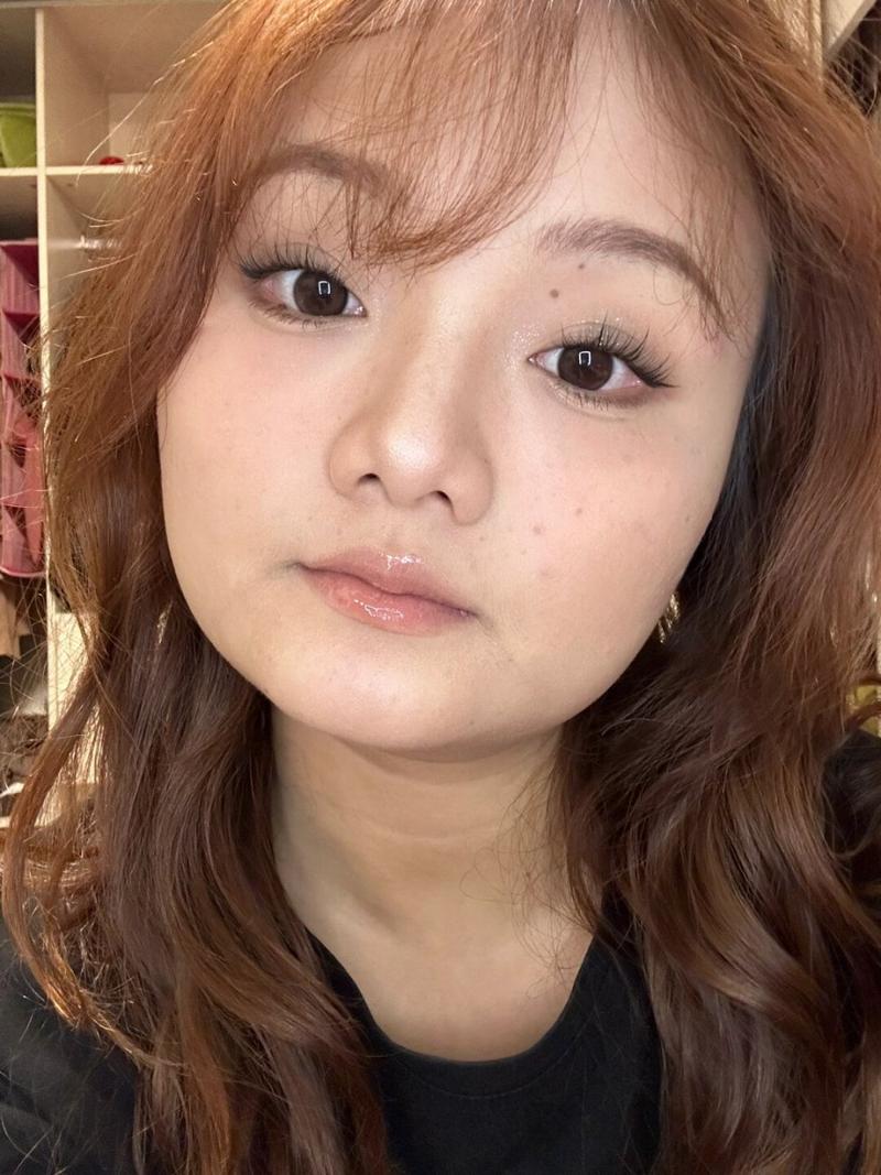 方圆脸他拍是真实的自己吗