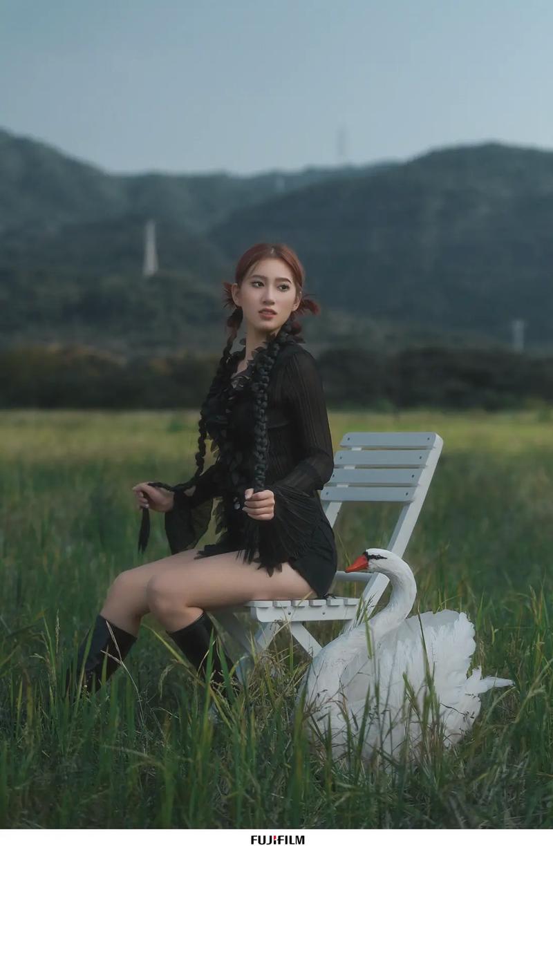 有什么方法照片拍照可以显示“现场拍照”,作为打卡相机?