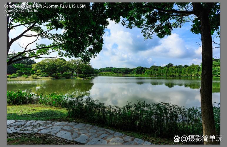 单反相机怎样拍照带地理位置?