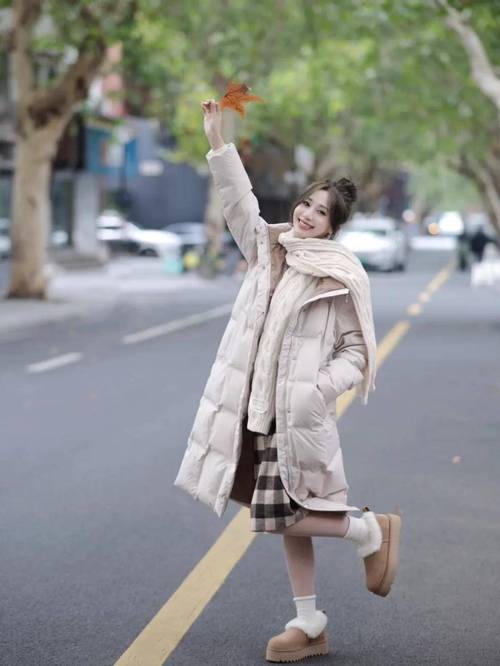 什么角度拍照显脸小图1