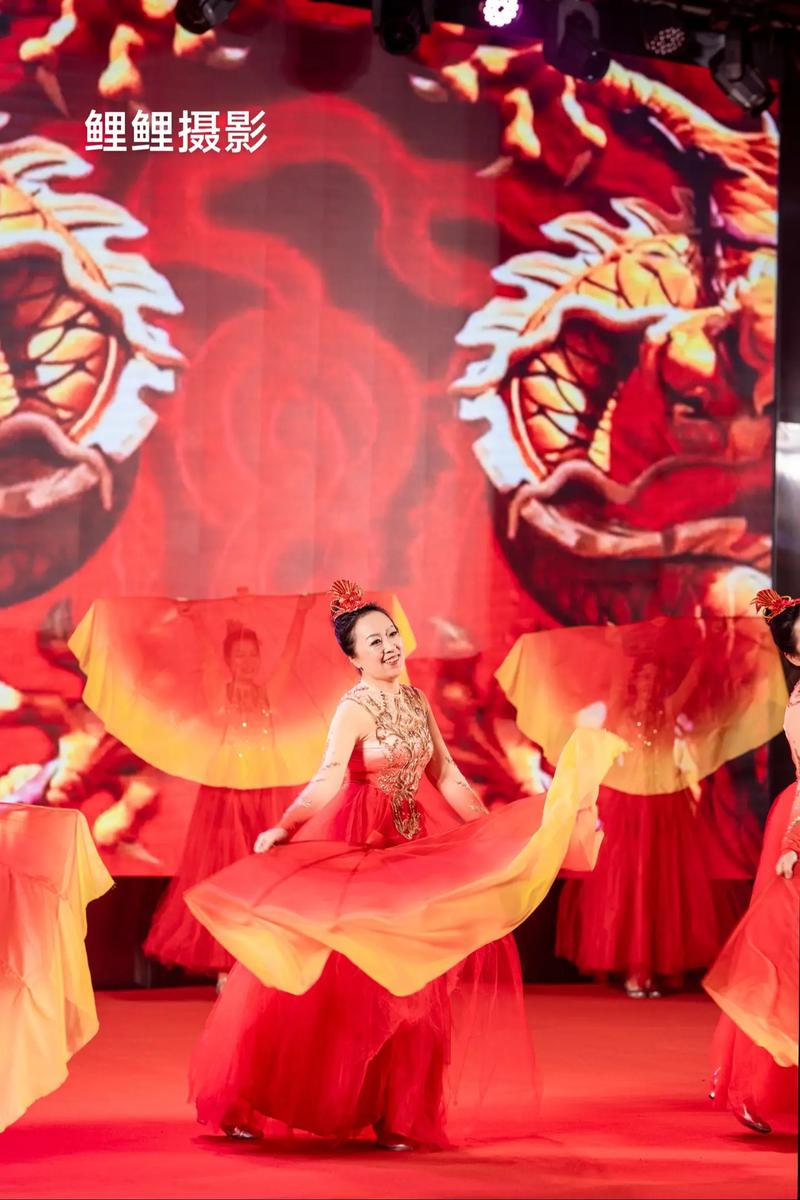 会议照片30人不同角度图3