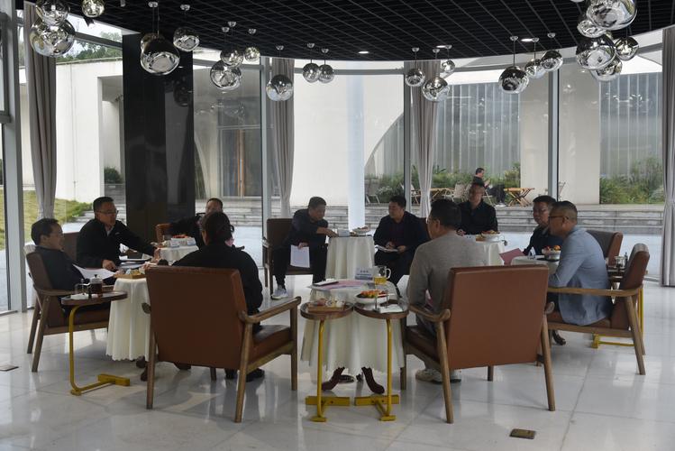 会议拍照角度图片构图大全图2