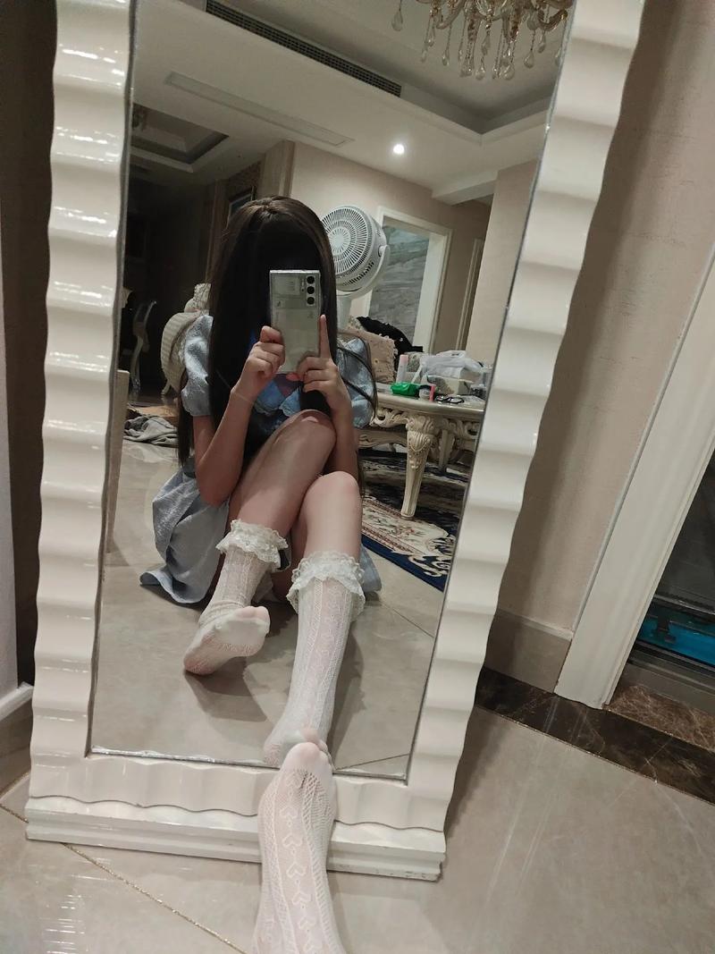 手机拍照显腿长的角度图2