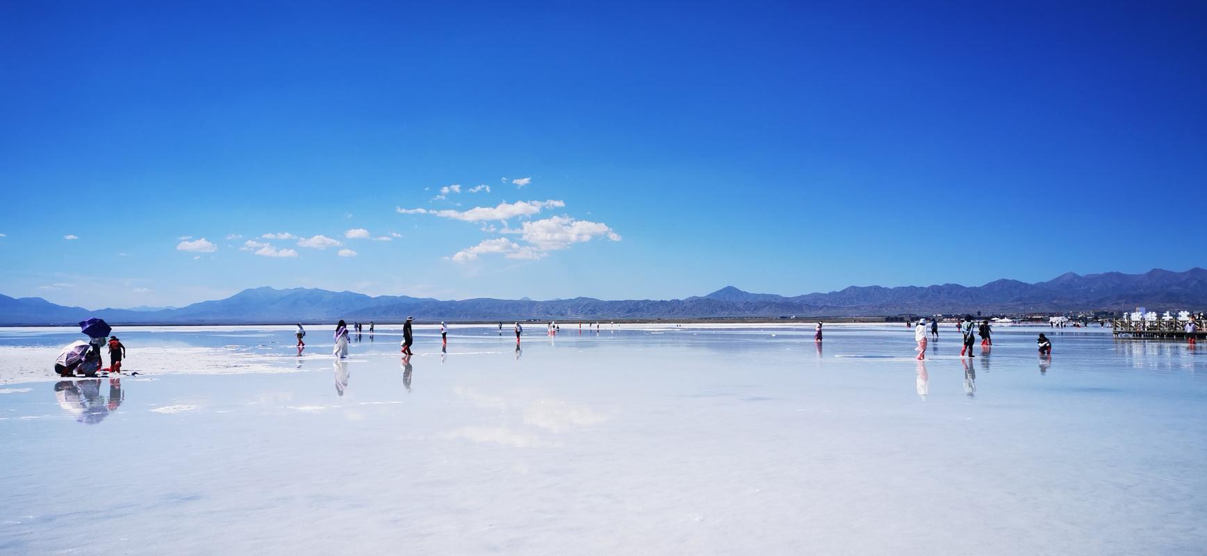 手机倒影拍摄夹手机拍天空之镜可以吗图2