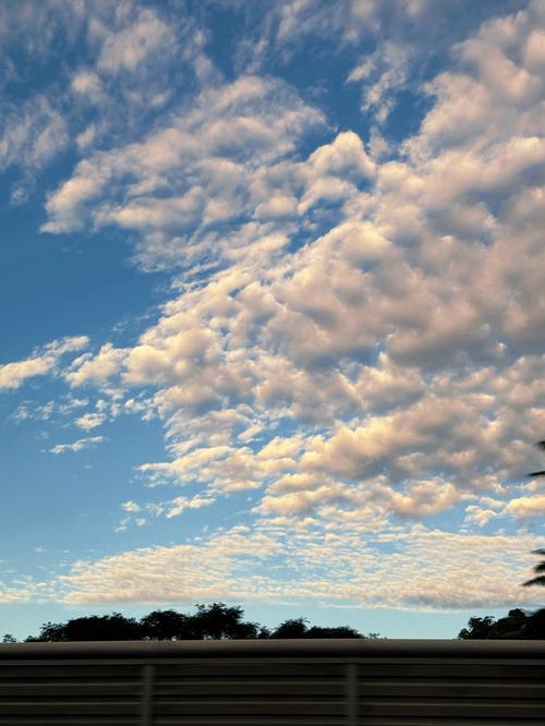 天空之镜手机拍照神器怎么用视频图1