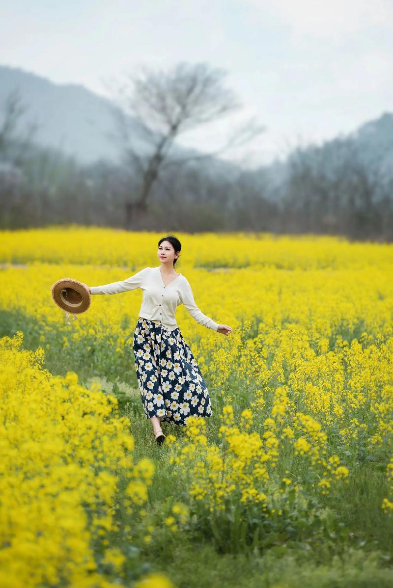 室外人像摄影都有哪些构图技巧?