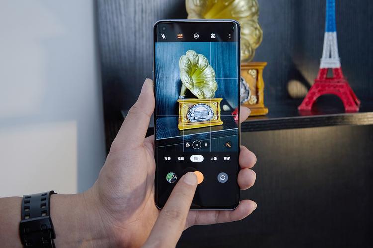 买什么手机拍照好看又清晰