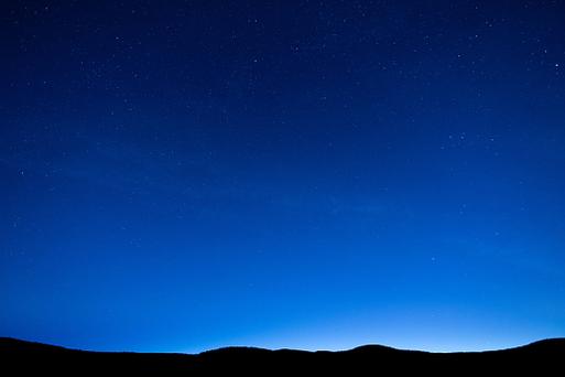 纯蓝色背景图片的魅力