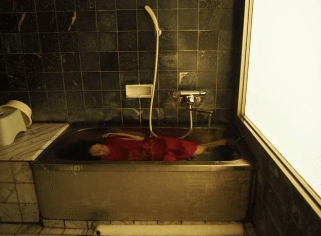 死亡拍照角度多少合适呢