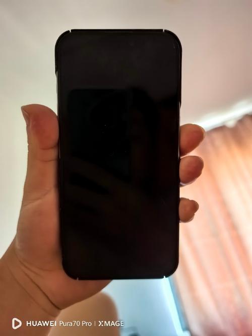 手机照相功能打开黑屏咋回事