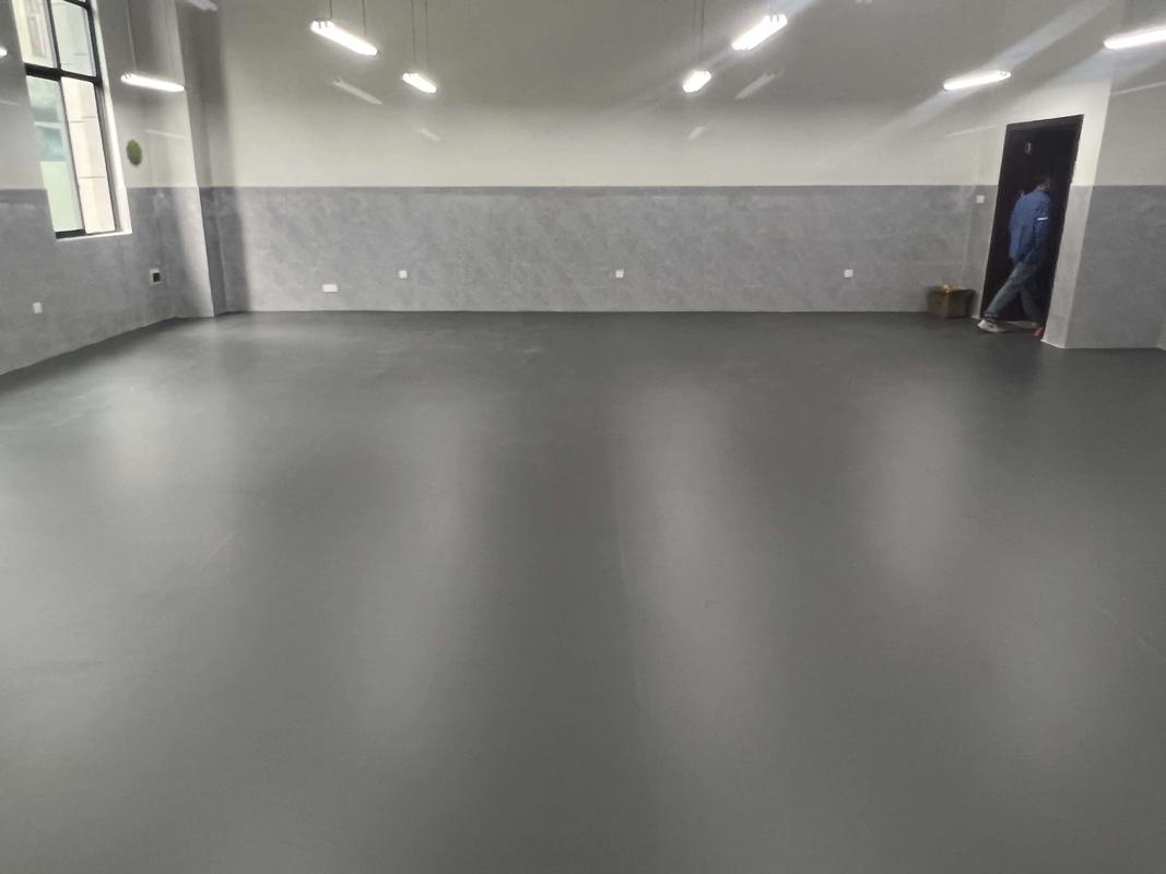 幼儿园运动地胶