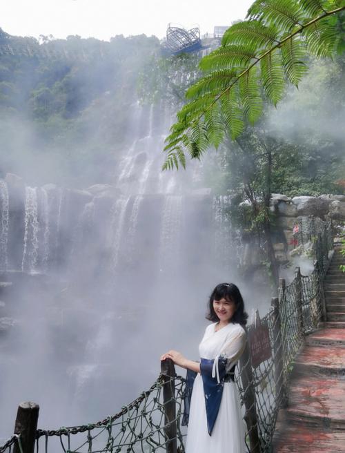 手机拍人物照技巧与角度调节图1