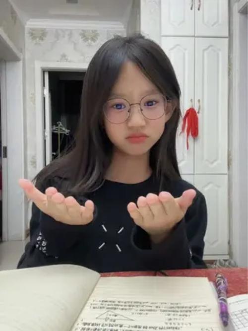 过年照片背景图拜年手势舞图3