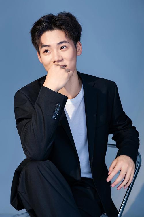 拍照蓝底背景图片素材图2