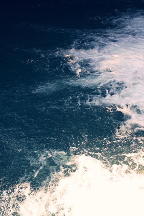 手机拍摄电脑出现波浪纹