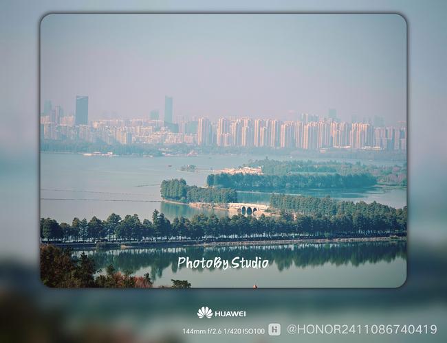 为什么荣耀手机拍照加上水印会模糊不清