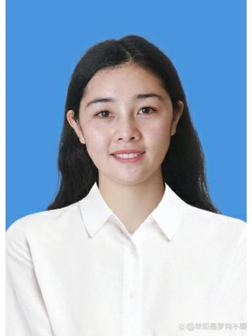 蓝底照片怎么用手机拍