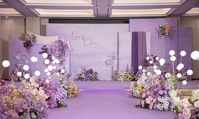 用紫色的背景墙,会传递出什么样的感觉?