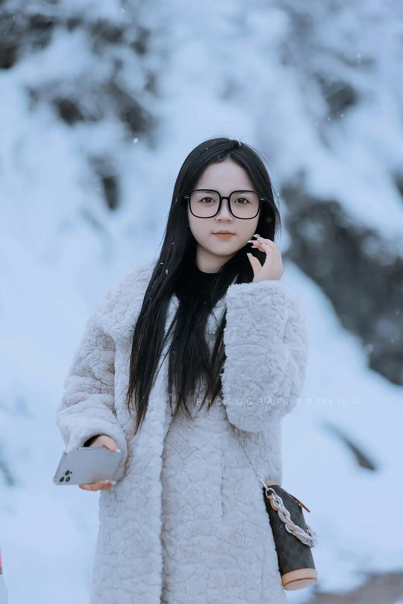 怎样用手机拍出清晰的下雪情景