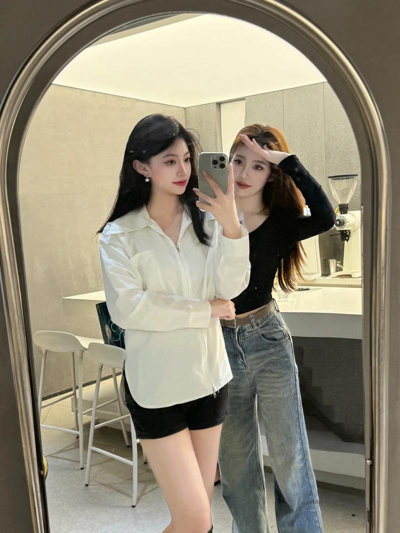 家里有两张镜子对着可以吗?