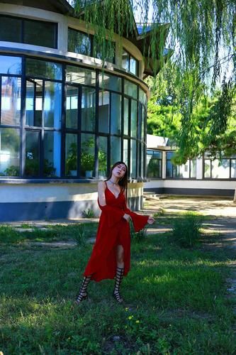 手机怎么拍人物照更好看