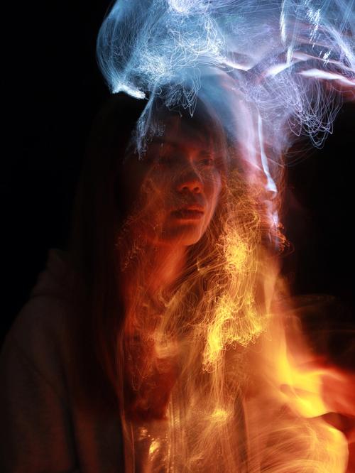 荣耀手机光绘摄影什么时候按快门