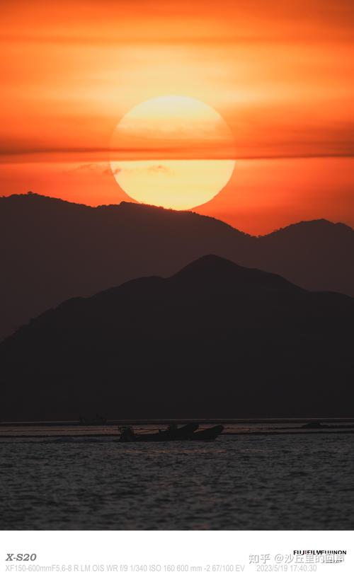 如何用手机拍摄一条长长的风景图片