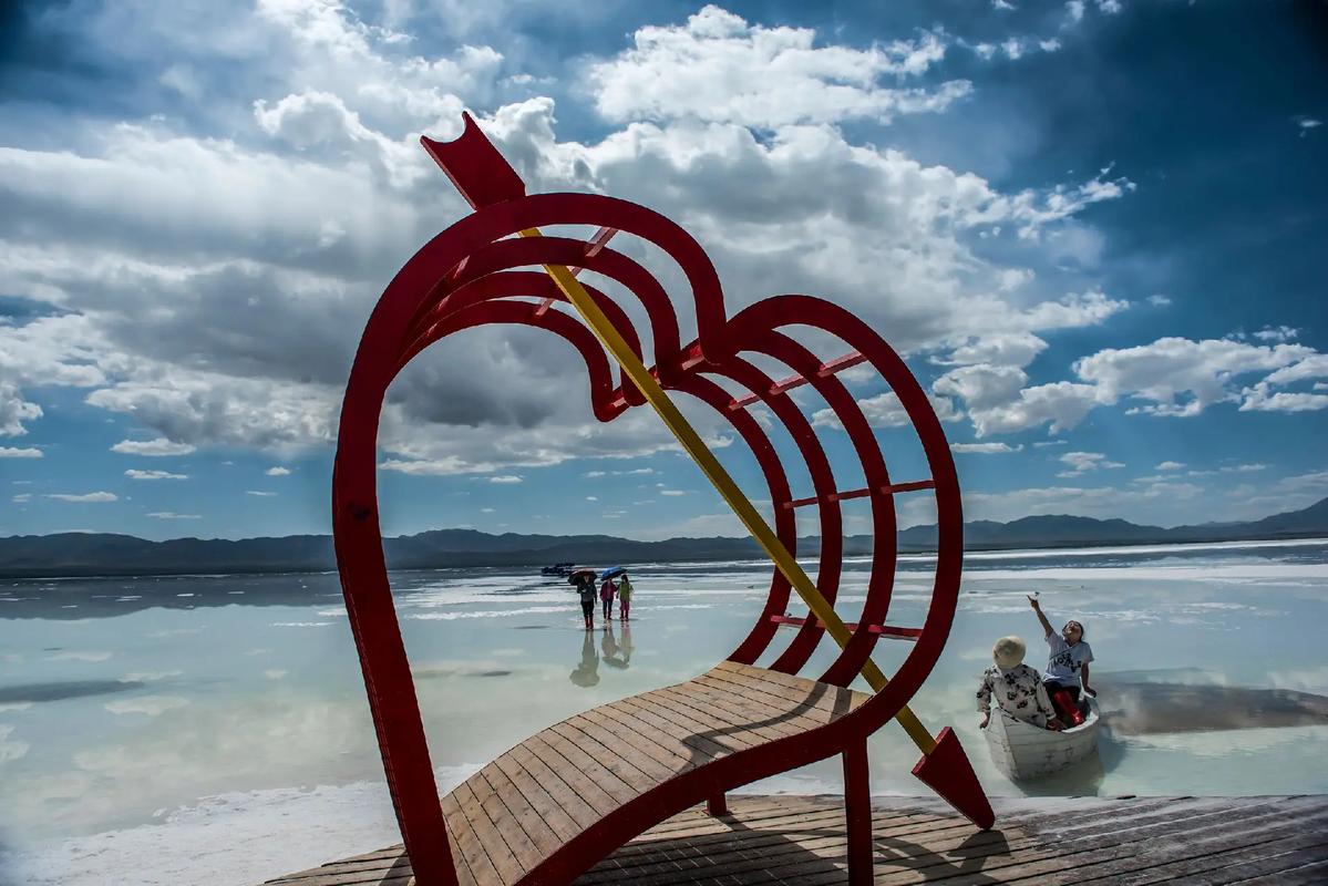 天空之镜拍摄技巧