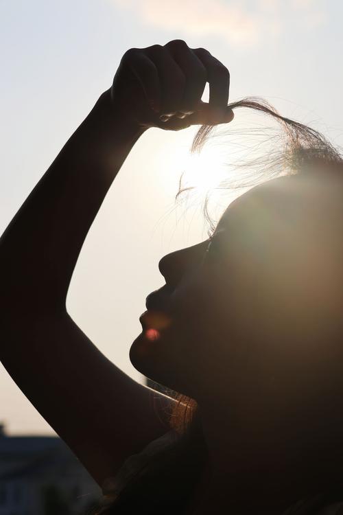 手机拍人物照技巧教程