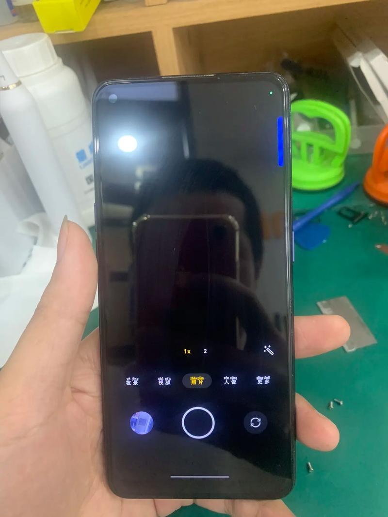 手机相机黑屏拍不了照