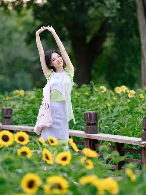 手机拍照人物技巧图解图1